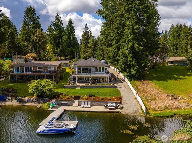 7020 Holmes Island Road SE, Olympia, WA 98503