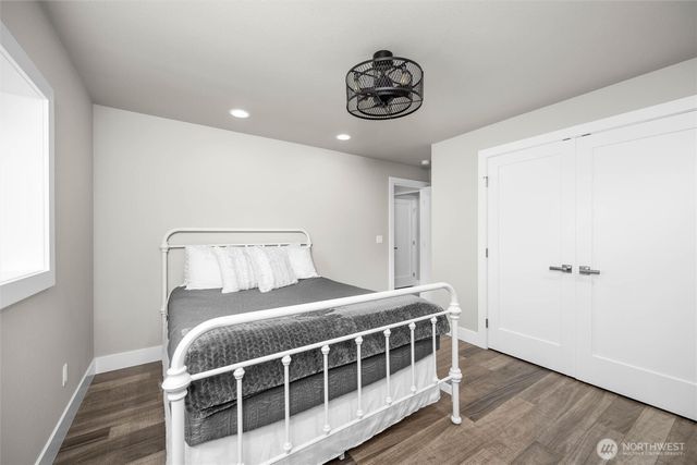 7020 Holmes Island Road SE, Olympia, WA 98503