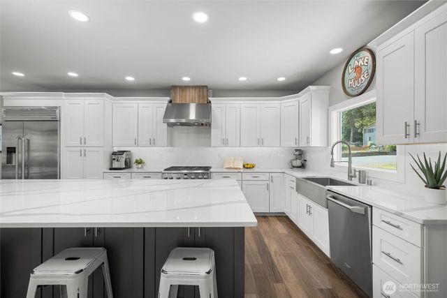 7020 Holmes Island Road SE, Olympia, WA 98503