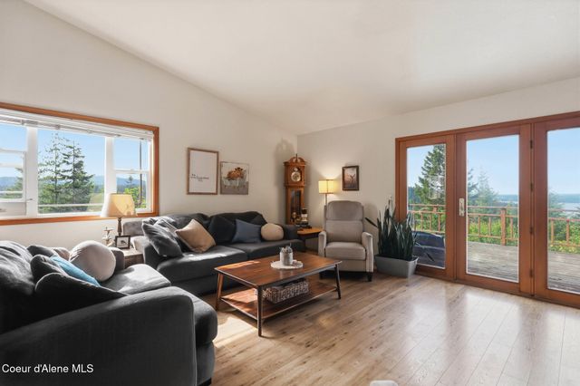 2683 W Hull Loop, Coeur D'alene, ID 83814