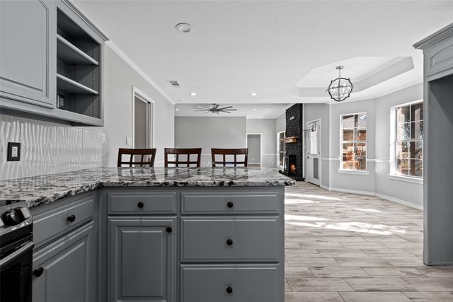 510 Oklahoma Street, Van, TX 75790