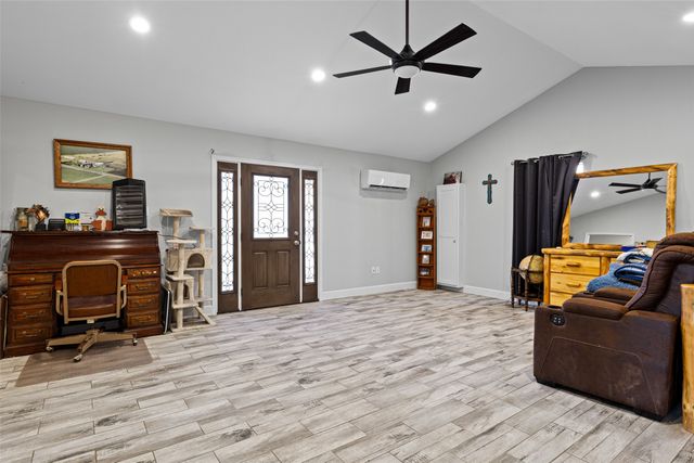 510 Oklahoma Street, Van, TX 75790