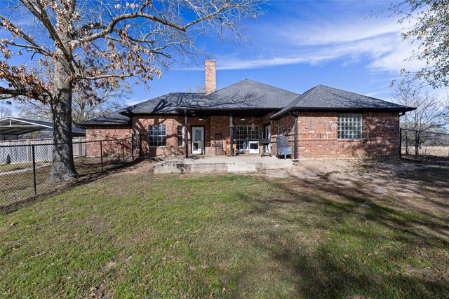 510 Oklahoma Street, Van, TX 75790