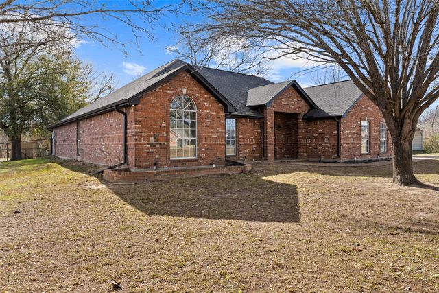 510 Oklahoma Street, Van, TX 75790