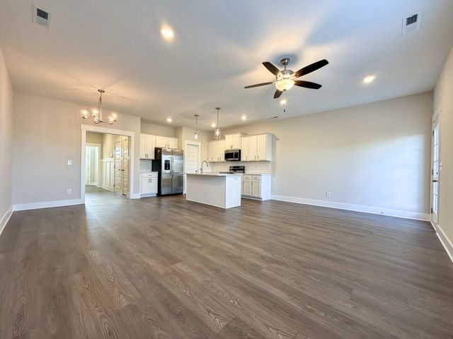 1429 Vanner Ct, Gallatin, TN 37066