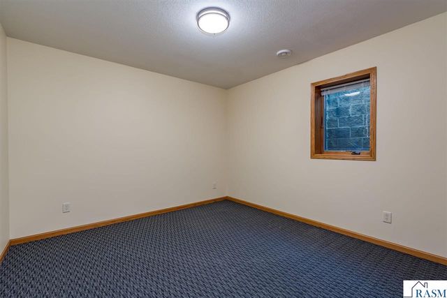 18 Columbia Court, North Mankato, MN 56003