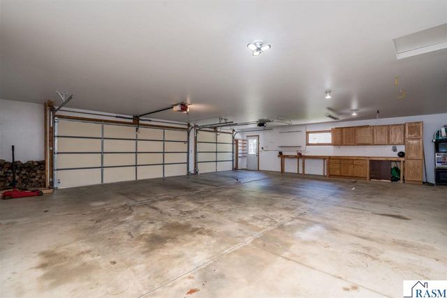 18 Columbia Court, North Mankato, MN 56003