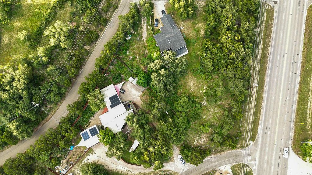 11216 11216 W LAKE TERRACE DR, Jonestown, TX 78645