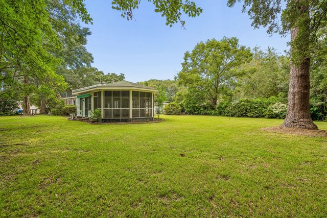 214 Island Drive, Charleston, SC 29407