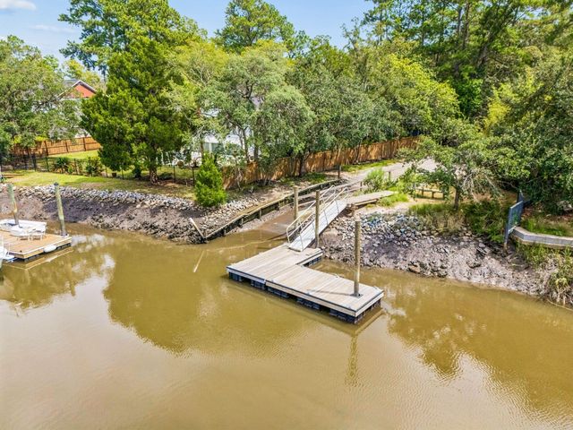 214 Island Drive, Charleston, SC 29407