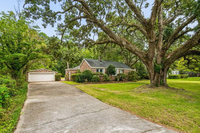 214 Island Drive, Charleston, SC 29407