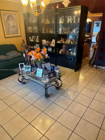 3969 SW 2nd St, Miami, FL 33134