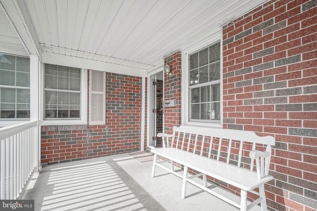 33 MEADOW RD, Pennsville, NJ 08070