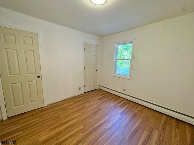 56 Glenwood Mt Rd, Vernon Twp., NJ 07461