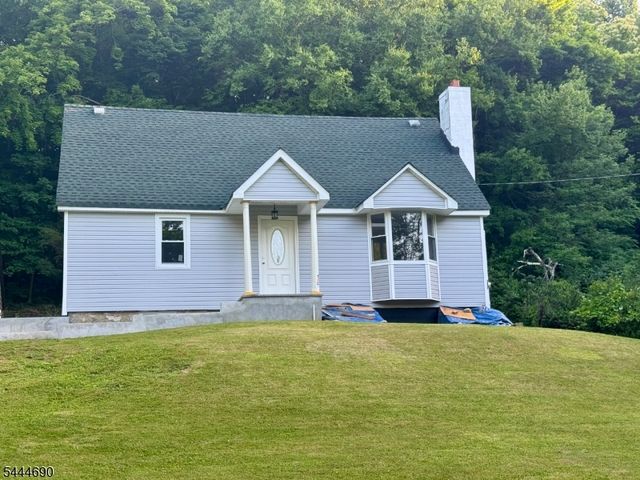 56 Glenwood Mt Rd, Vernon Twp., NJ 07461