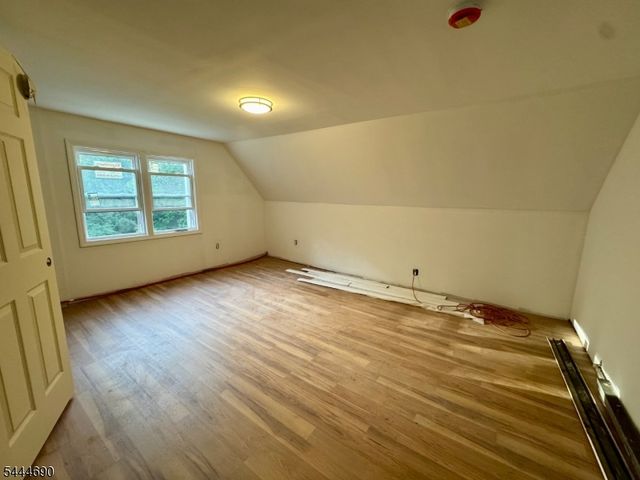 56 Glenwood Mt Rd, Vernon Twp., NJ 07461
