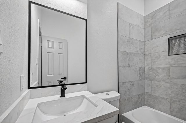1522 New Cedars Drive, Houston, TX 77062