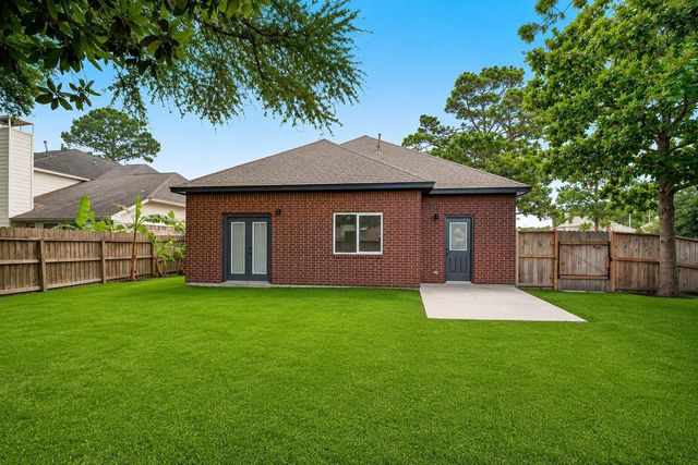 1522 New Cedars Drive, Houston, TX 77062