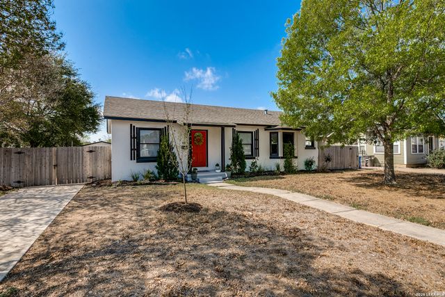 2018 W Mulberry, San Antonio, TX 78201