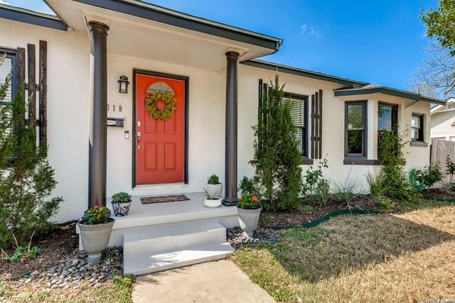 2018 W Mulberry, San Antonio, TX 78201