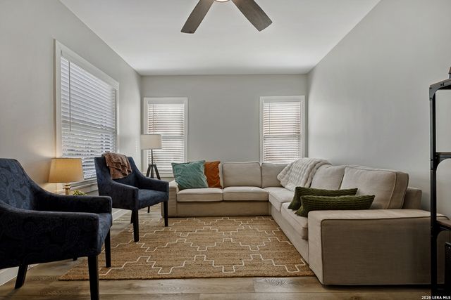 2018 W Mulberry, San Antonio, TX 78201