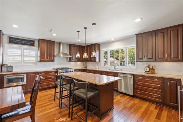 3461 Gaviota Avenue, Long Beach, CA 90807