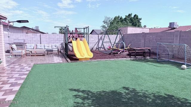10913 W SELLS Drive, Phoenix, AZ 85037