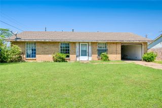 2114 Sunset Drive, Brookston, TX 75421