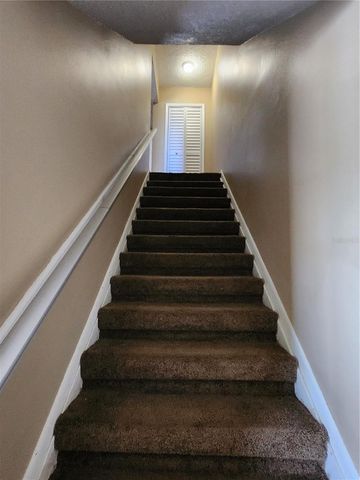 9209 TUDOR DRIVE C203, Tampa, FL 33615