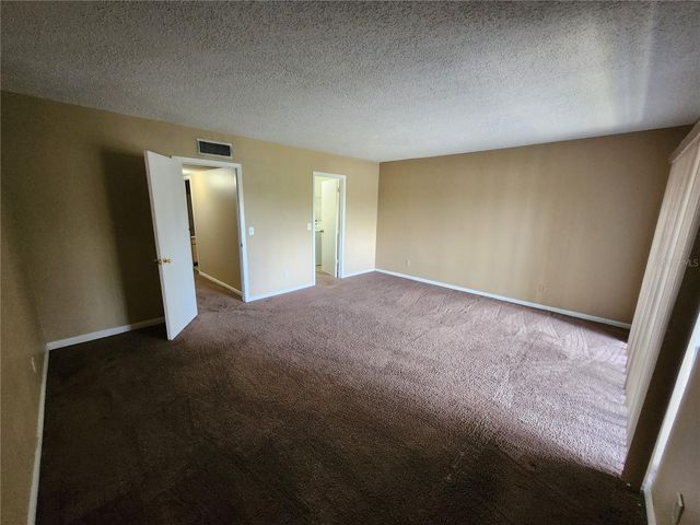 9209 TUDOR DRIVE C203, Tampa, FL 33615