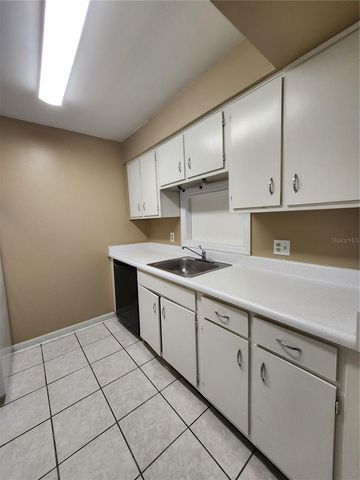 9209 TUDOR DRIVE C203, Tampa, FL 33615