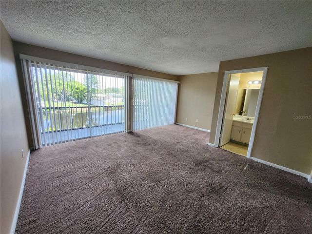 9209 TUDOR DRIVE C203, Tampa, FL 33615