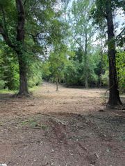772 Brick House Road, Laurens, SC 29360