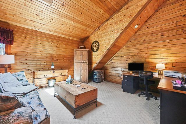 46968 Meadow Lane, Decatur, MI 49045