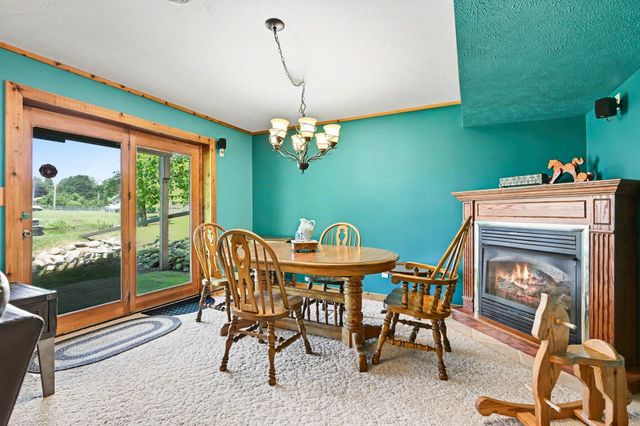 46968 Meadow Lane, Decatur, MI 49045