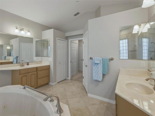 4967 WILD DAISY LANE, Venice, FL 34293