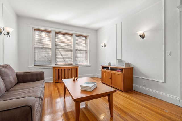 461 Washington Street 1, Brookline, MA 02446