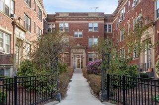 461 Washington Street 1, Brookline, MA 02446