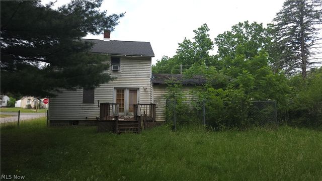 2143 Central Parkway Avenue SE, Warren, OH 44484