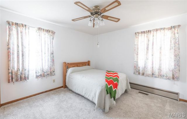 10860 County Road 5280, Rolla, MO 65401