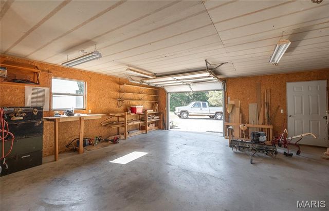 10860 County Road 5280, Rolla, MO 65401