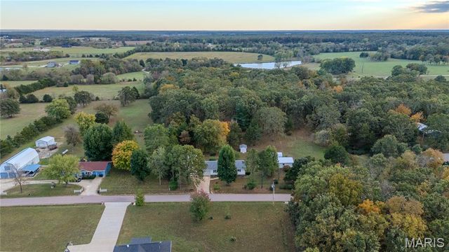 10860 County Road 5280, Rolla, MO 65401