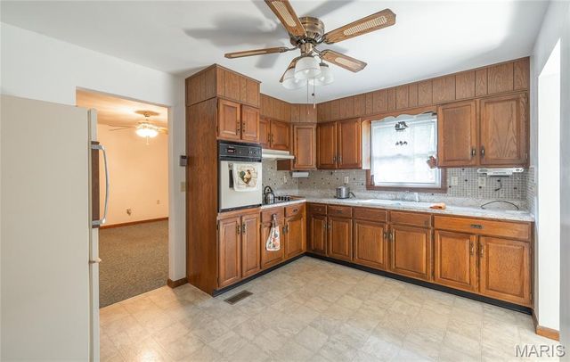 10860 County Road 5280, Rolla, MO 65401