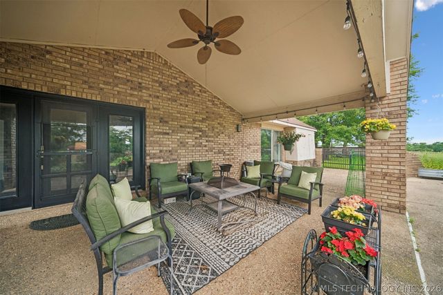 17955 E Highway 20 Highway, Claremore, OK 74019