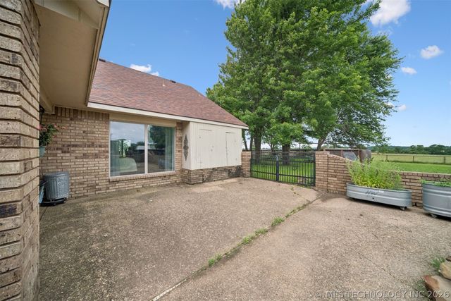 17955 E Highway 20 Highway, Claremore, OK 74019