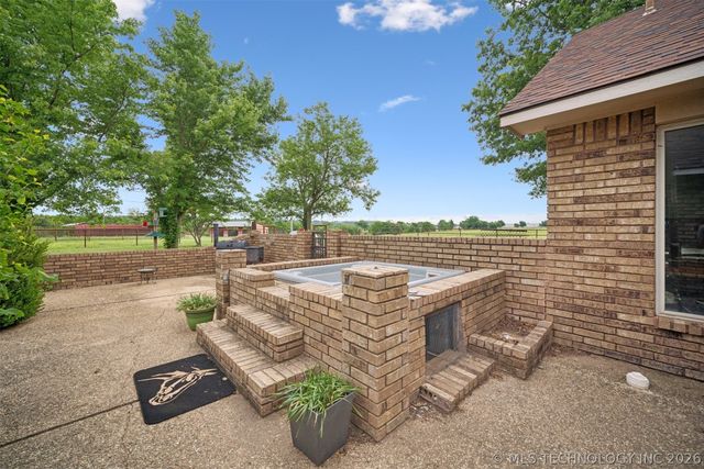 17955 E Highway 20 Highway, Claremore, OK 74019