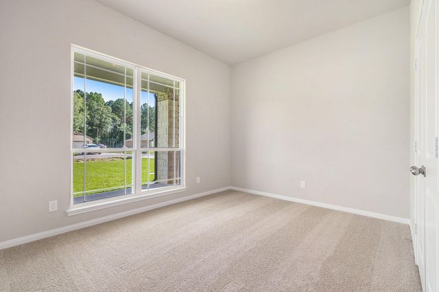 33 Cattle Drive, Bay City, TX 77414