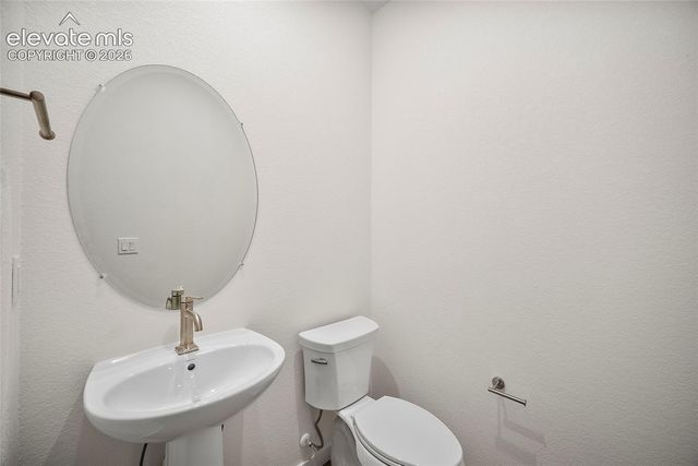 2240 Peridot Loop Heights, Colorado Springs, CO 80908