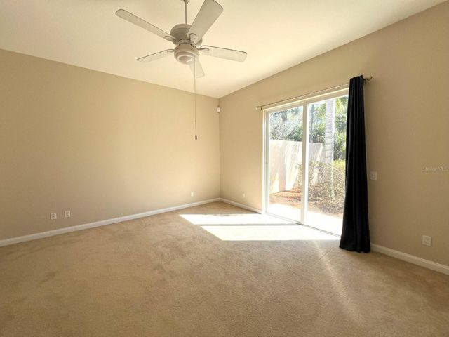 5746 BENEVENTO DR, Sarasota, FL 34238