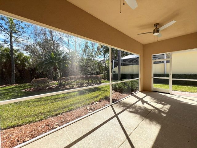 5746 BENEVENTO DR, Sarasota, FL 34238